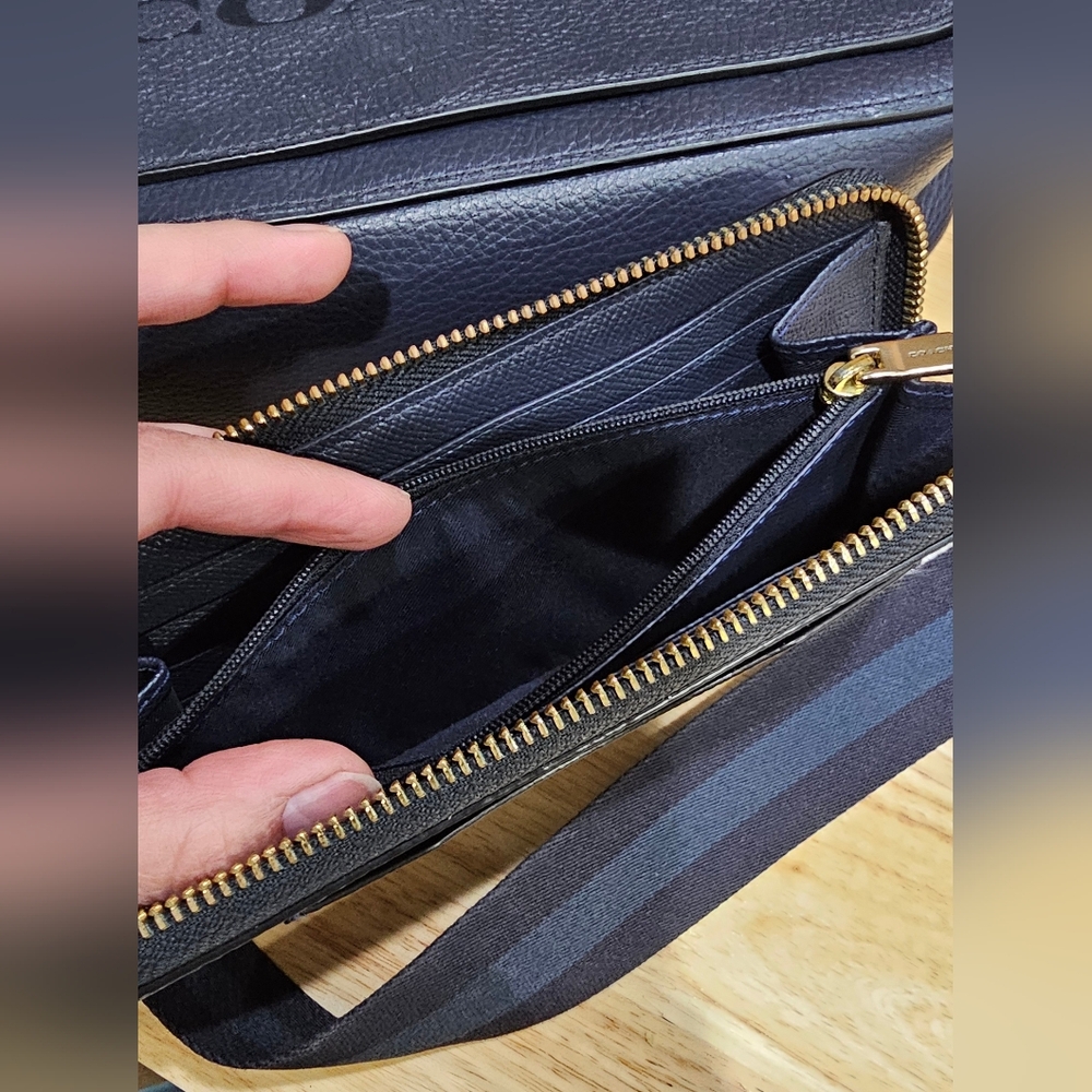 Coach Carriage Navy Blue Pebbled Grain Leather Messenger and Wallet Set EUC - Picture 15 of 16